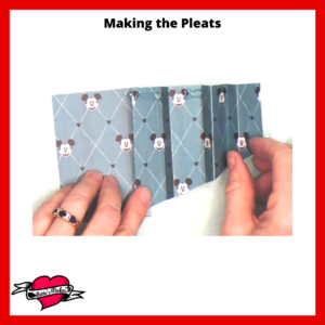 How to Make a Pleated Card - Making the Pleats from BettesMakes